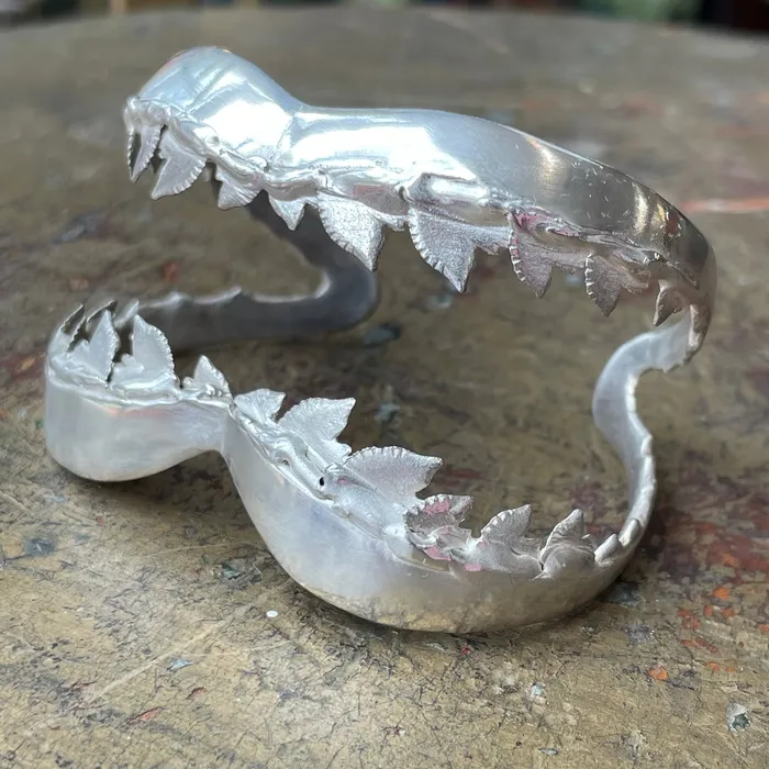Bracelets Seanna Poirier Shark Jaw Cuff Bracelet