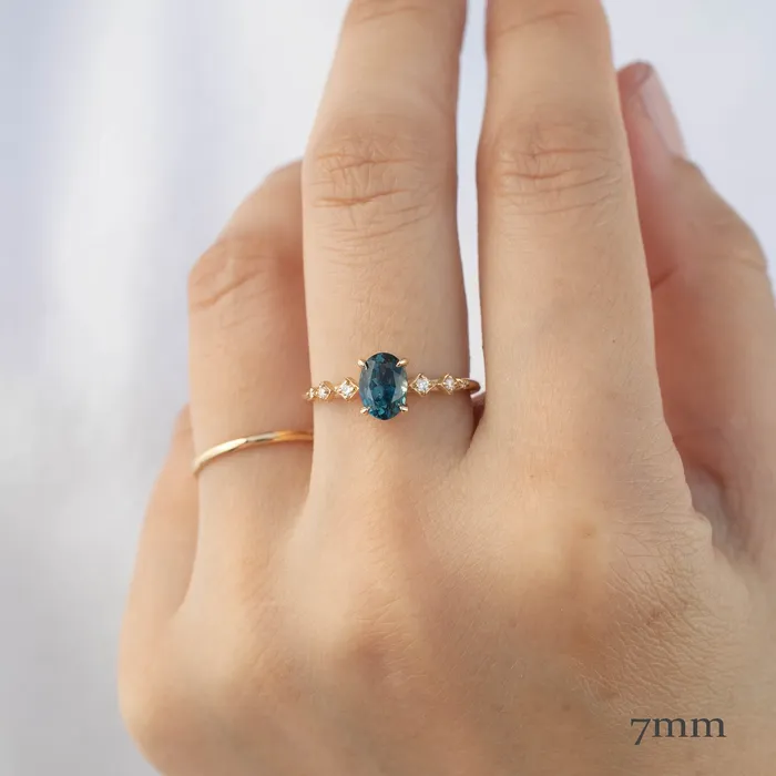 Celeste SettingOval cut Envero Jewelry Rings Celeste SettingOval cut Envero Jewelry Rings