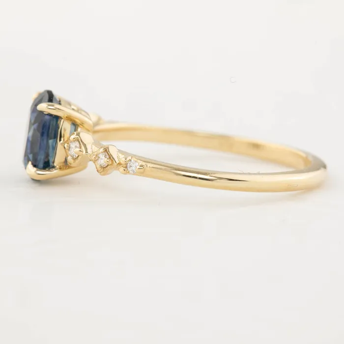 Celeste SettingOval cut Envero Jewelry Rings Celeste SettingOval cut Envero Jewelry Rings