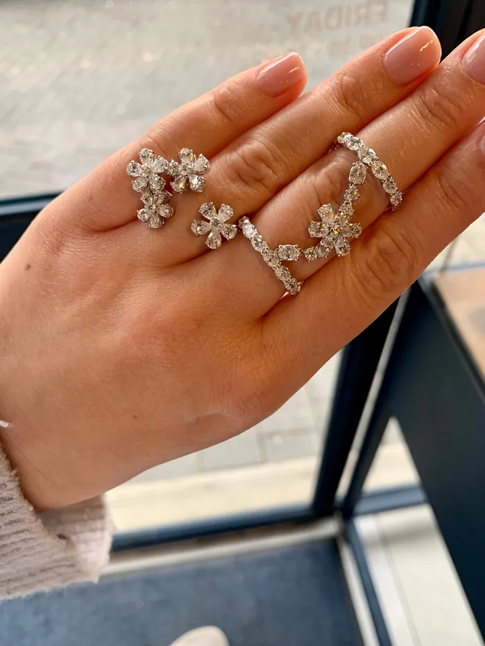 The Private Room Fine Jewelry Rings Dancing Flower Ring